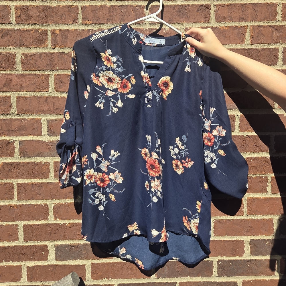 Cure | Floral Navy Women's Blouse With Flower Pattern EUC